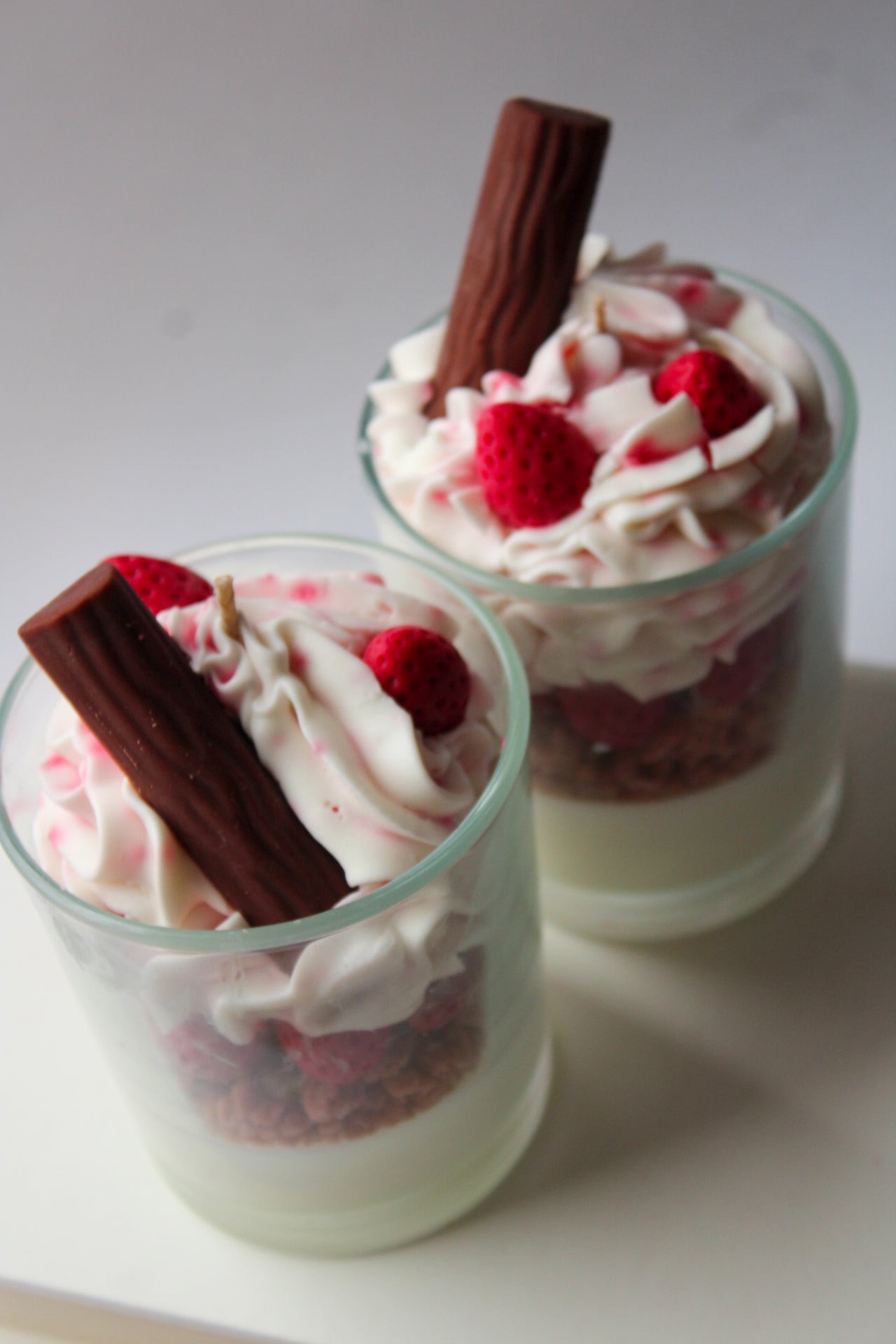 Erdbeere Schoko Dessert Kerze